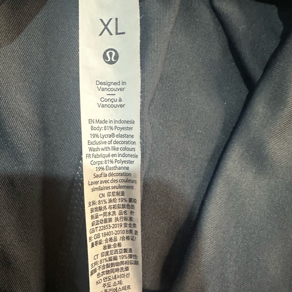 SIZE XL lululemon athletica Dark Gray Bike Shorts - Picture 6 of 6